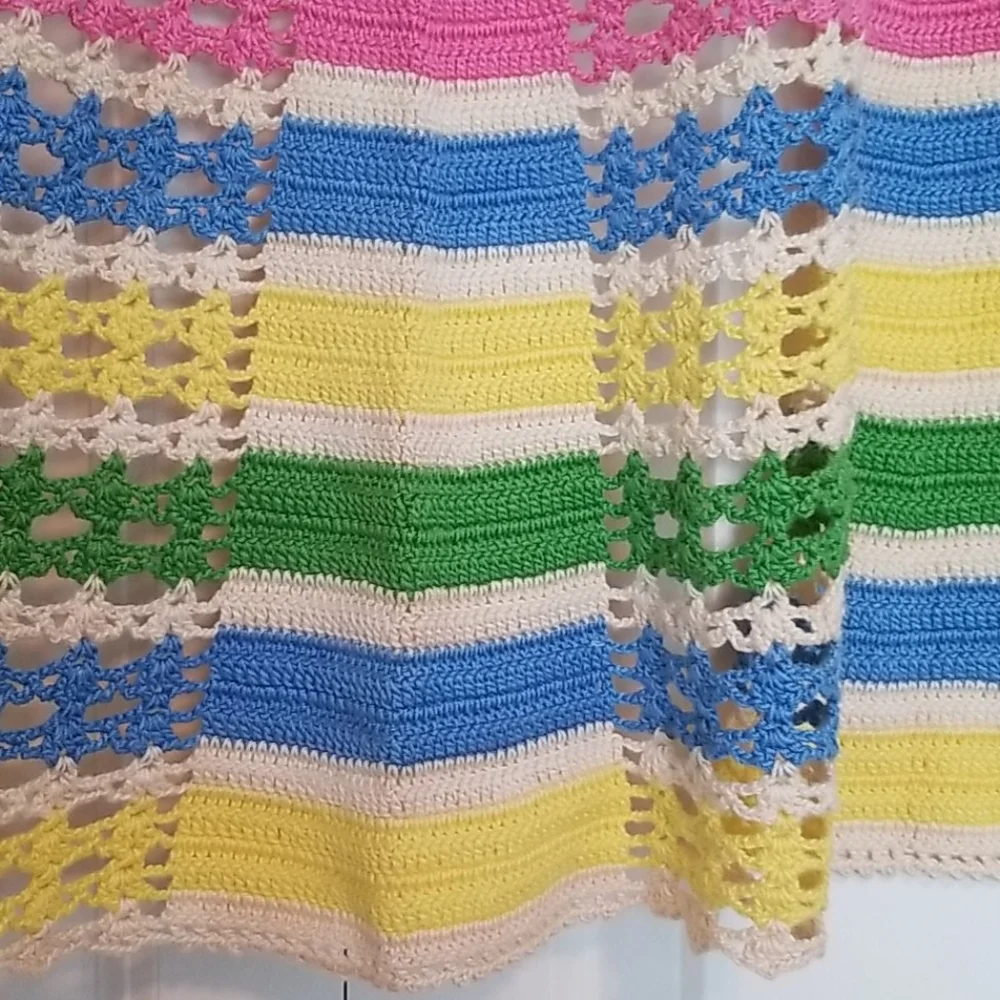 Vintage crochet cream, blue, pink half apron
